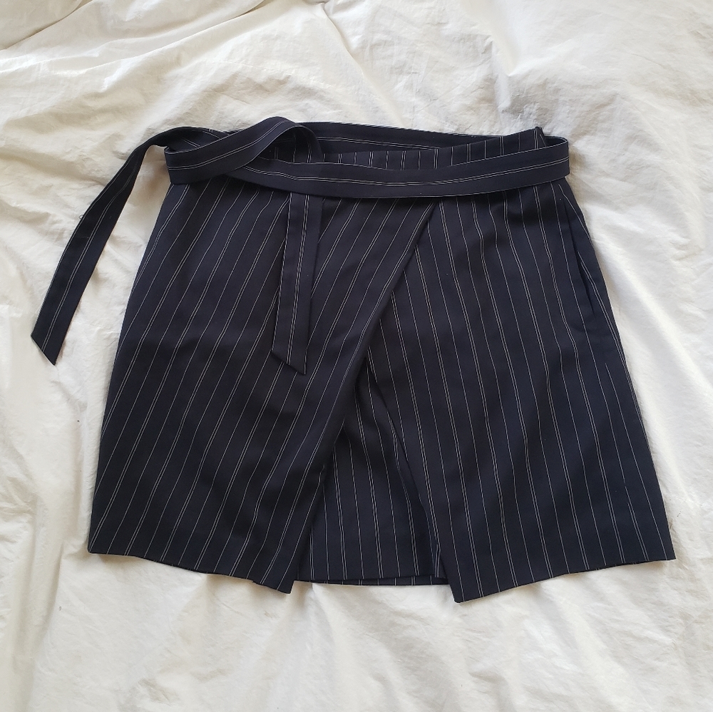 Banana Republic Striped Belted Navy Skirt